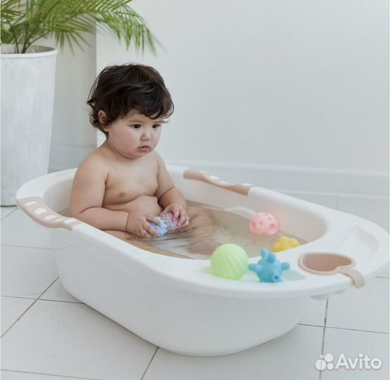 Ванночка для купания новорожденных