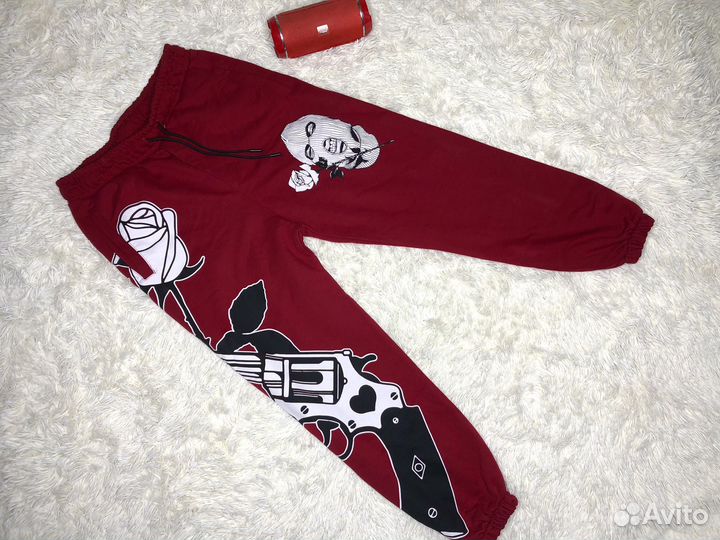 Новые Брюки карго с принтом размер м