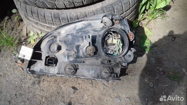 Фара правая Hyundai Tucson JM 2.0 G4GC 2007