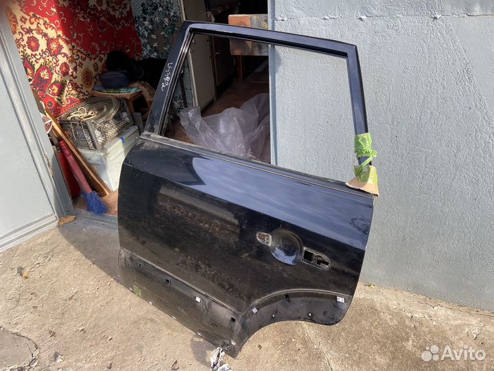 Дверь хёнде тусан 1 поколение задняя левая