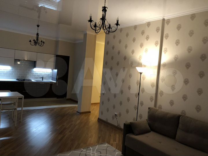 2-к. квартира, 75 м², 2/10 эт.