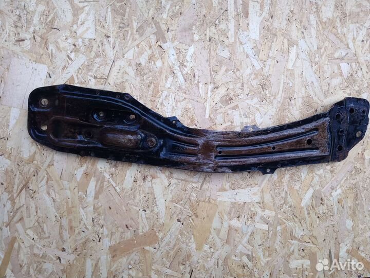 Балка продольная, лыжа, Toyota ae110 - ar115