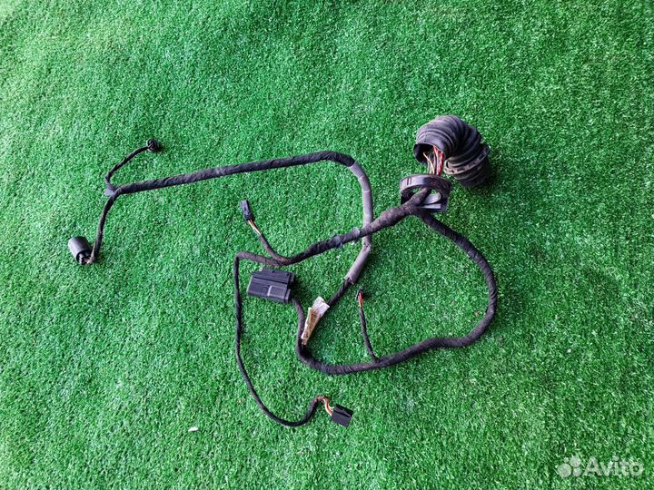 Проводка двери Шаран