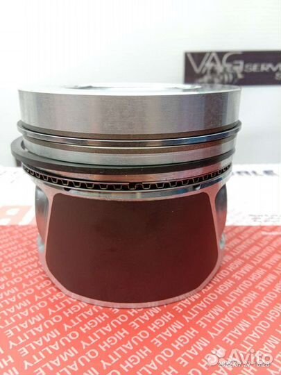 Комплект новых поршней VW VAG 2.0 TDI CAA CKT CKU