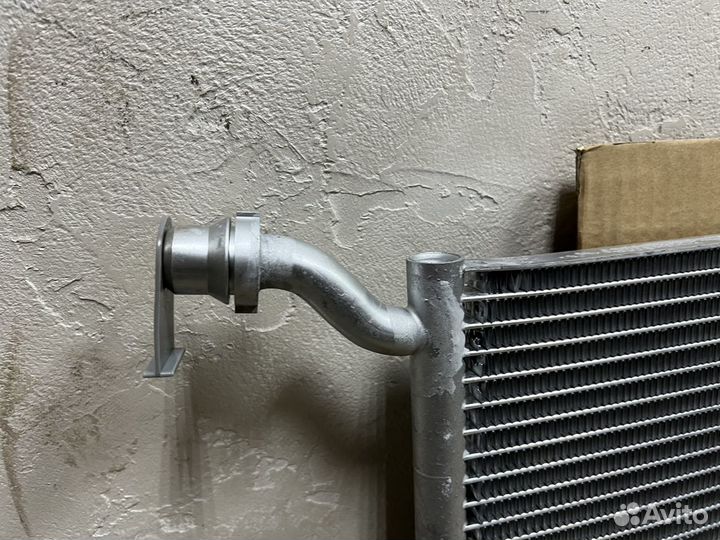 Радиатор охлаждения Mercedes A0995002003