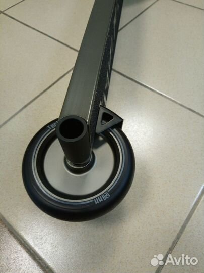 Самокат трюковой