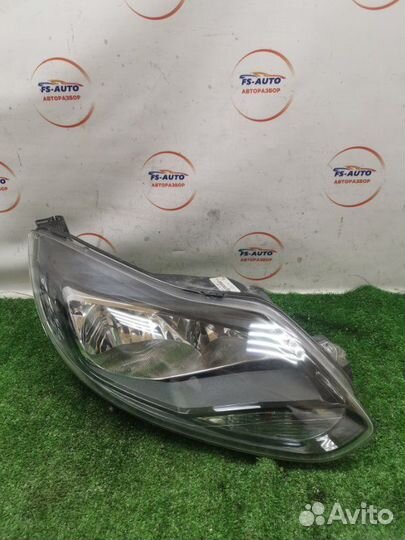 Фара передняя правая Ford Focus 3 хетчбек 1.6 pnda