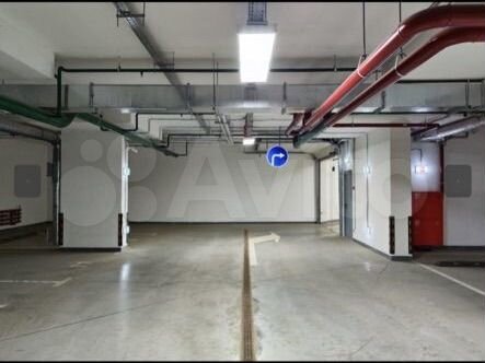 Машиноместо, 14 м²