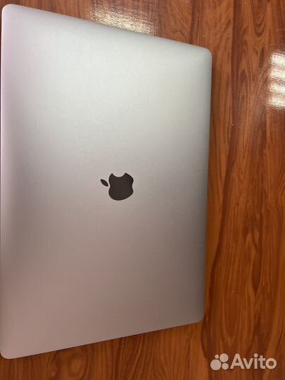 Apple MacBook Pro 15 2018
