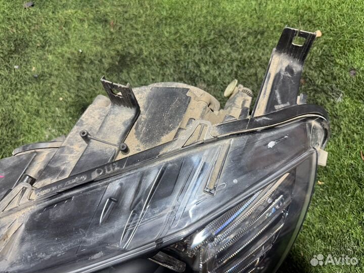 Фара левая BMW X5 M E70 2011 7271361