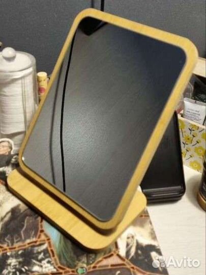 Зеркало настольное