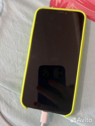 iPhone X, 64 ГБ