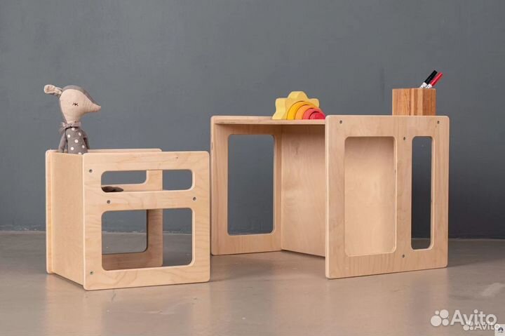 Детский стол и стул / куб Монтессори лакированный