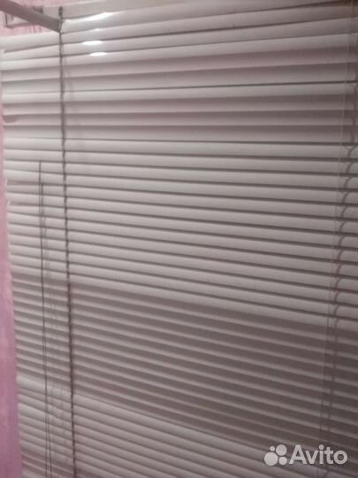 Жалюзи горизонтальные алюминиевые