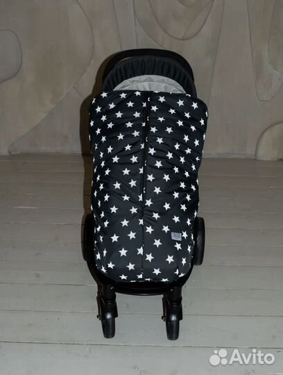 Чехол накидка новая на ножки в коляску