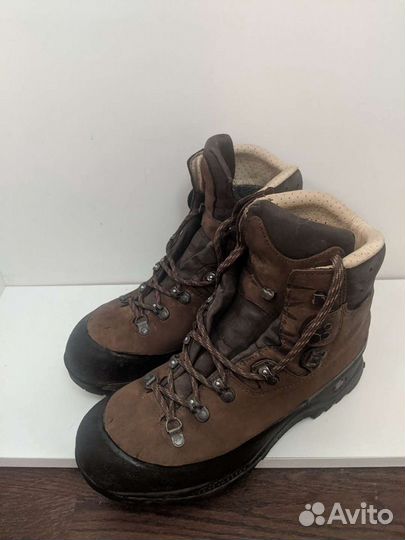 Ботинки треккинговые Hanwag Alaska 42 р-р