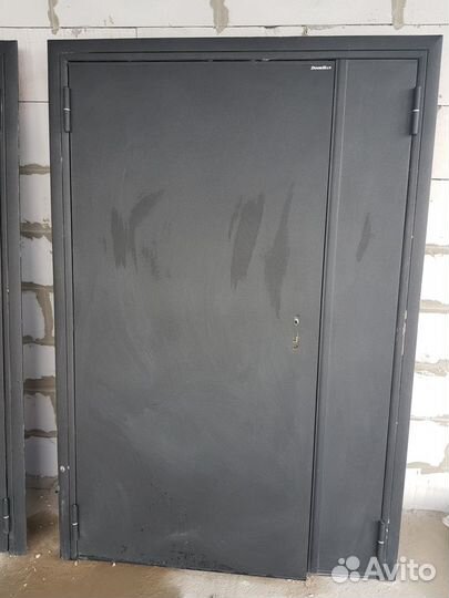 Стальная дверь