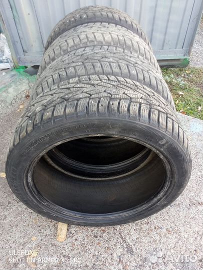 Nokian Tyres Hakkapeliitta 7 215/45 R17