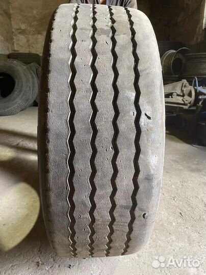 Грузовая шина бу 385 65 R22.5 BFgoodrich