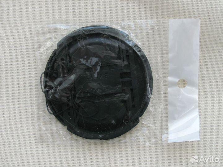 Крышка для объектива 82 мм с верёвочкой. (новая)