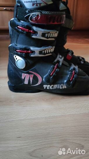 Горнолыжные ботинки