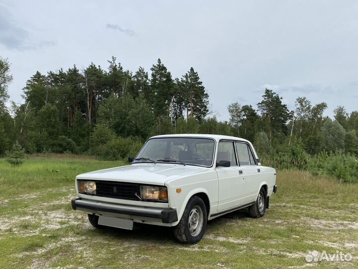 ВАЗ 2105 1.2 МТ, 1982, 27 600 км