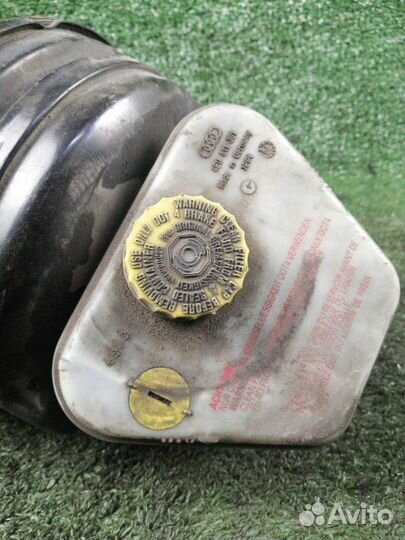 Вакуумный усилитель тормозов Audi A8 D3 BFM 2004