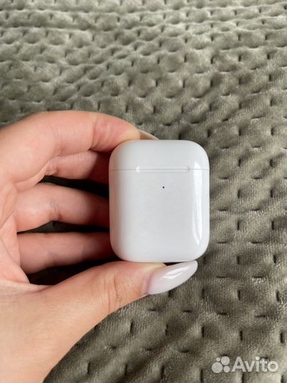 Apple airpods 2