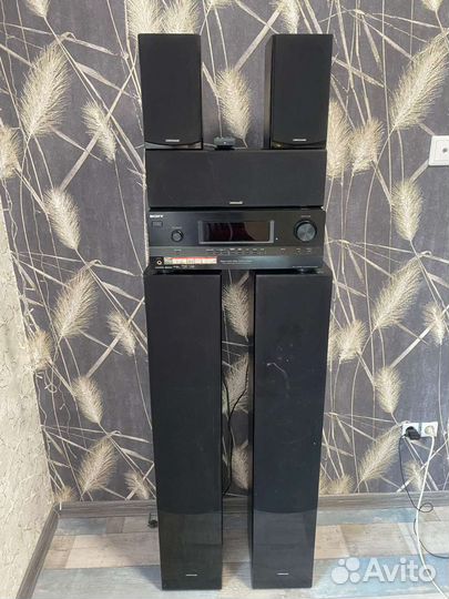 Акустические колонки и усилитель