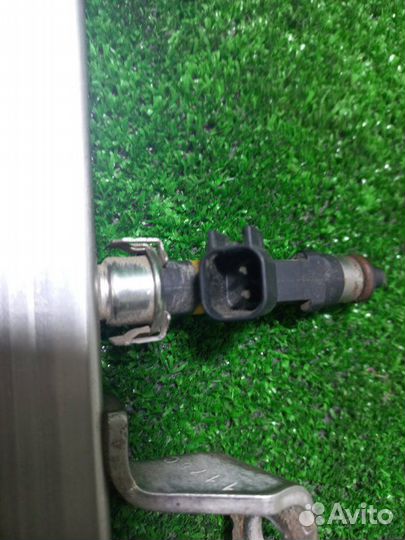 Топливная рейка(рампа) Mazda Mazda3 BK LF17 2008