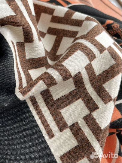 Палантин платок шарф кашемир на шею