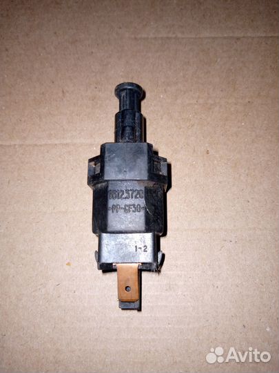 Выключатель стоп-сигнала Chevrolet Lanos