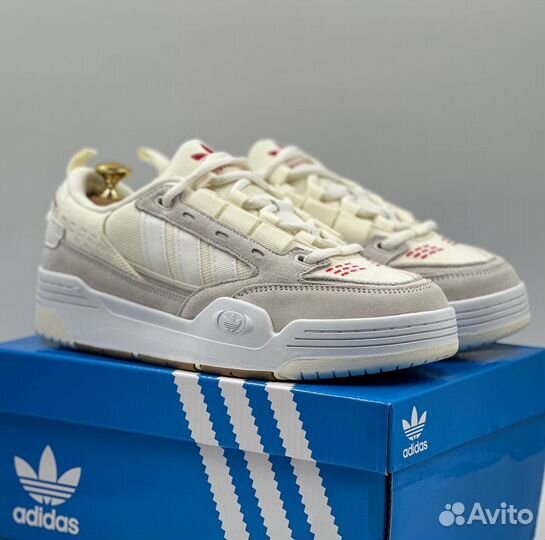 Adidas Adi2000