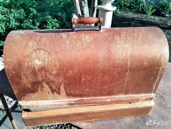 Швейная машинка