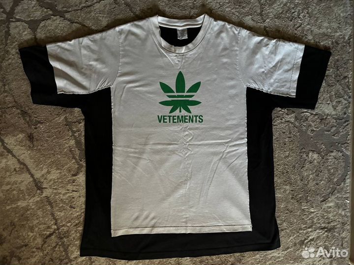 Vetements Weed T-Shirt