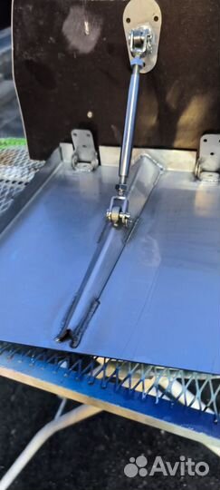 Транцевые плиты