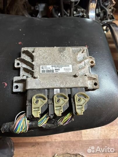 Эбу двигателя Ford Focus 3 седан 1.6 2012