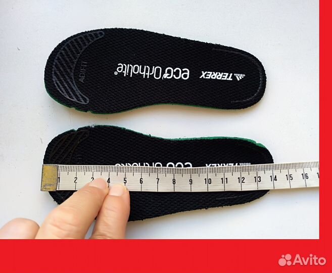 Ботинки оригинал новые adidas gore-TEX