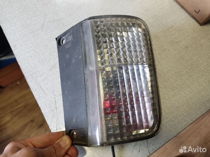Фонарь задний правый в бампер Трафик, Виваро