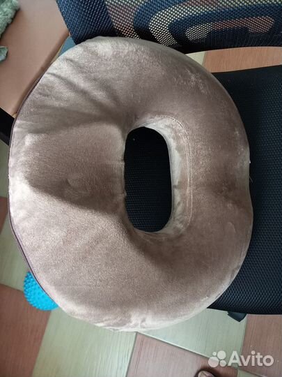 Массажная подушка от геморроя