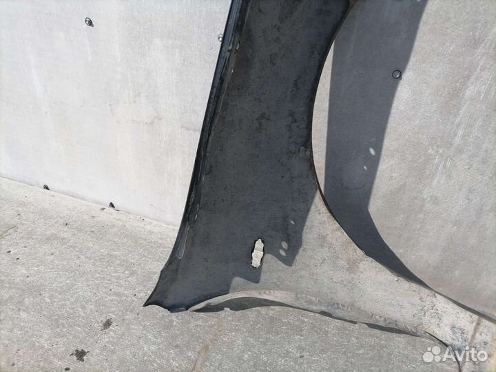 Переднее левое крыло Opel Vectra B