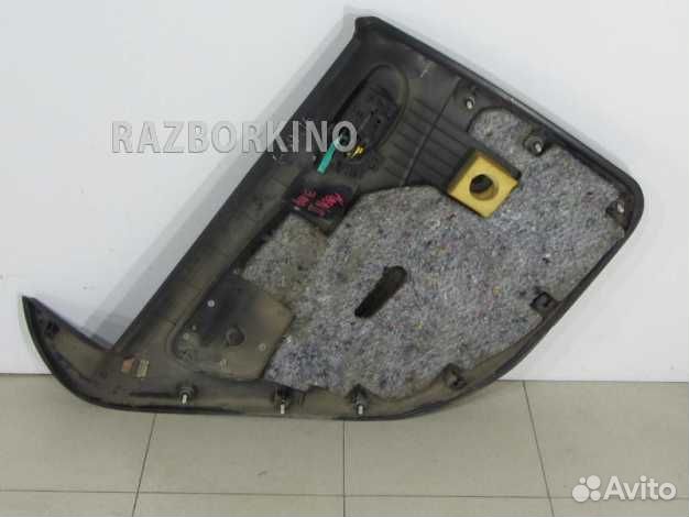 Обшивка (дверная карта) двери передней левой