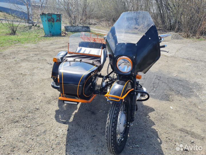 Продам мотоцикл Урал
