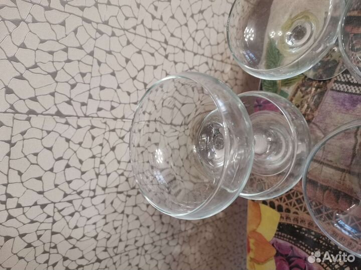 Бокалы для коктейлей