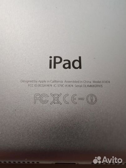 Продаю iPad Air (Wi-Fi, A1474)