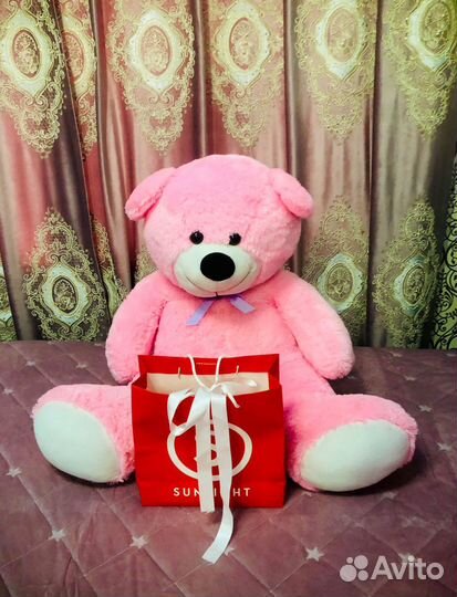 Мишка розовая. В отличном состояние