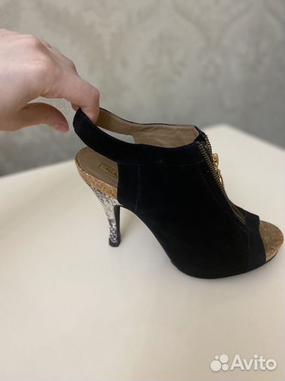 Босоножки коллекция Alla Pugachova.Размер 39