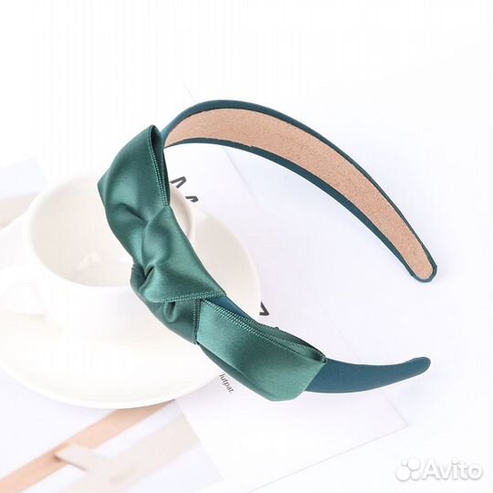 Ободок. Обуч для волос