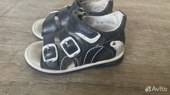 Сандалии для мальчика 22 размер