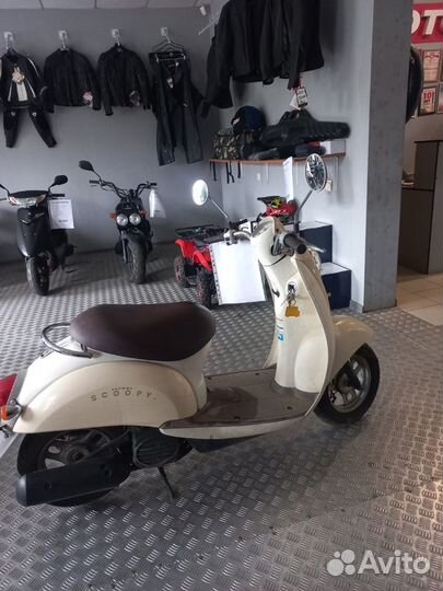 Honda Crea scoopy